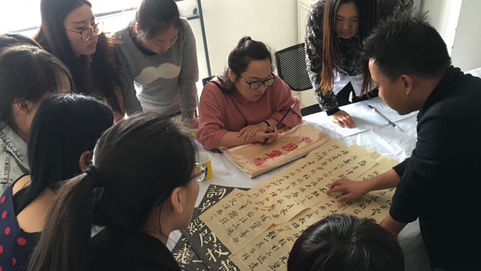 孫肇中教授網(wǎng)頁設計